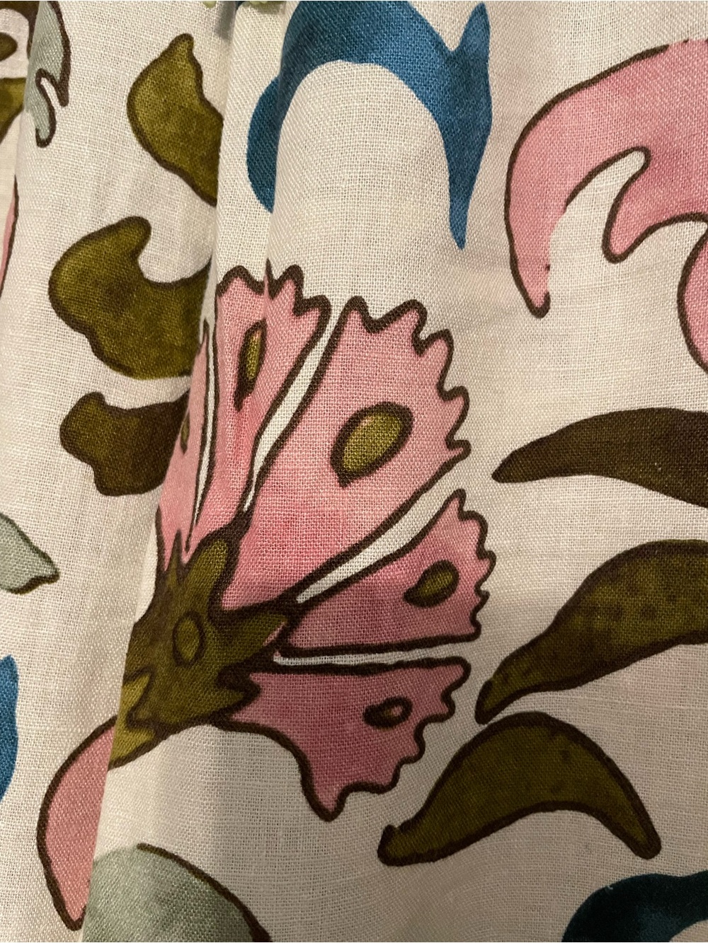 Joie Floral Linen-Blend Wide Leg Pants in Cream, Pink & Olive - Picture 3 of 6